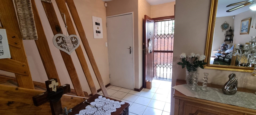 2 Bedroom Property for Sale in Westdene Free State